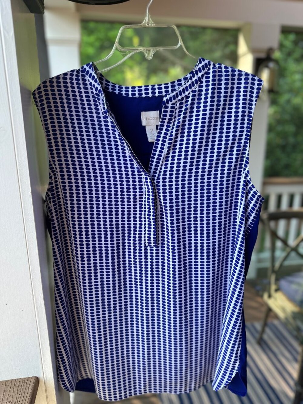 Chicos Women's Sleeveless Tunic Tank Blue Polka Dot Adjustable V-Neckline Size 2